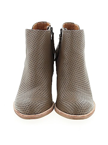 Dolce Vita Ankle Boots (view 2)