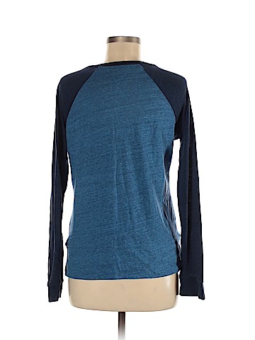 Mossimo Supply Co. Long Sleeve T-Shirt (view 2)