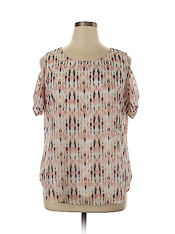 Roz & Ali Short Sleeve Blouse (view 1)