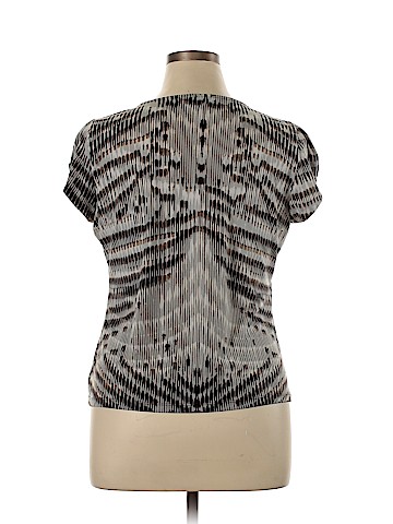 Worthington Short Sleeve Top (view 2)