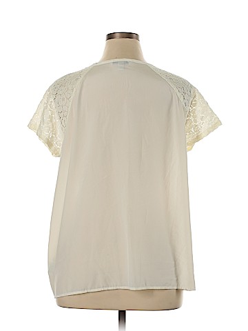 Old Navy Short Sleeve Blouse (view 2)