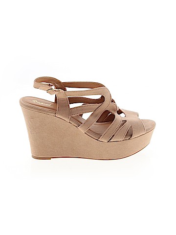 Qupid Wedges (view 1)