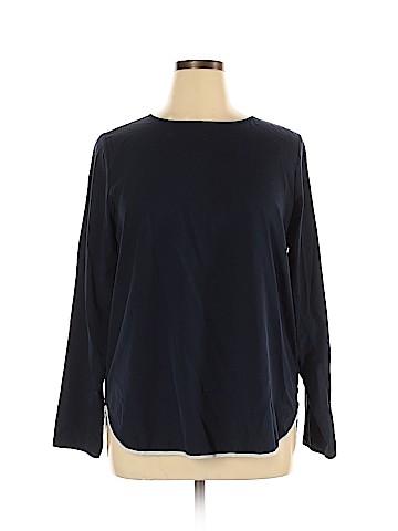 The Limited Long Sleeve Top (view 1)