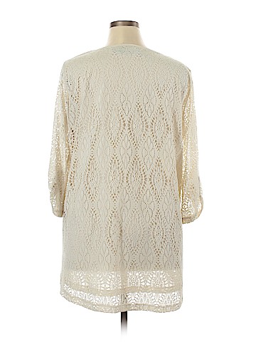 Crystal-Kobe 3/4 Sleeve Blouse (view 2)