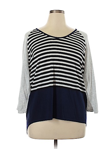 Old Navy Pullover Sweater (view 1)