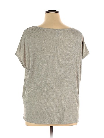 Forever 21 Short Sleeve Top (view 2)