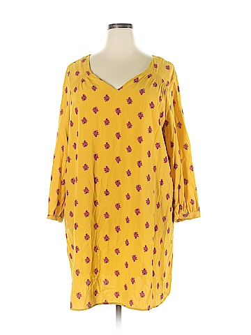 Old Navy Casual Dress (view 1)