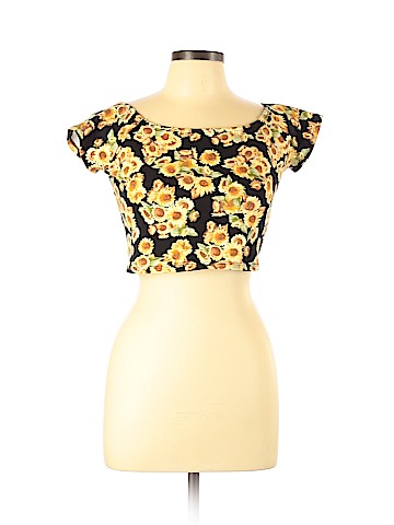 Forever 21 Short Sleeve Top (view 1)