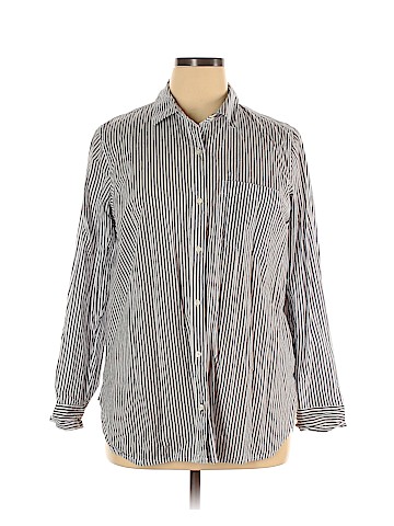 Old Navy Long Sleeve Button-Down Shirt (view 1)