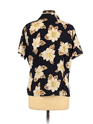 Counterparts Short Sleeve Button-Down Shirt (view 2)