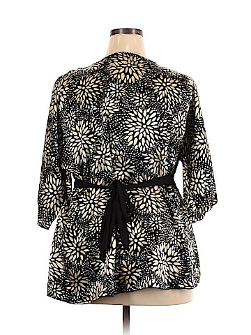 Julie's Closet 3/4 Sleeve Blouse (view 2)