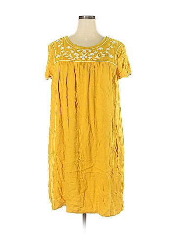 Old Navy Casual Dress (view 1)