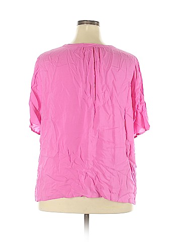 Old Navy Short Sleeve Blouse (view 2)