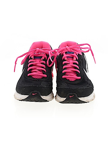 Nike Sneakers (view 2)