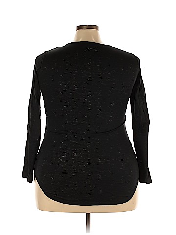 Earth Yoga Active T-Shirt (view 2)