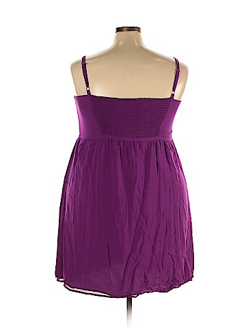 Old Navy Casual Dress (view 2)