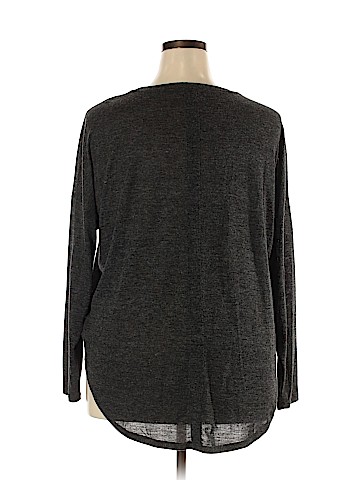 Old Navy Long Sleeve Top (view 2)