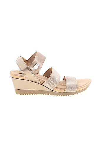 Anne Klein Wedges (view 1)