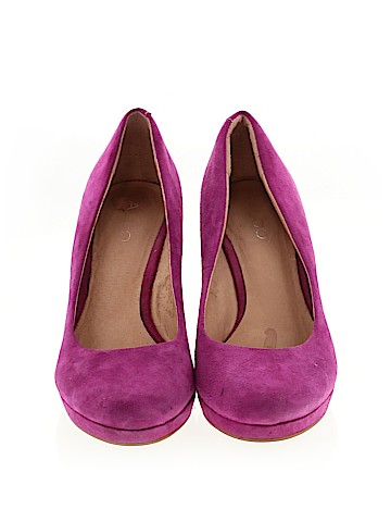 Aldo Wedges (view 2)