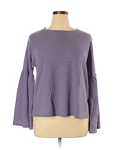 Xhilaration Long Sleeve Top (view 1)