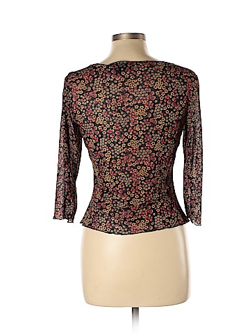 No Boundaries 3/4 Sleeve Top (view 2)