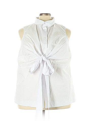 ELOQUII Sleeveless Button-Down Shirt (view 1)