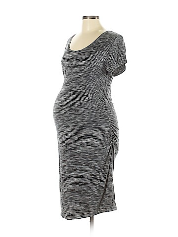 Liz Lange Maternity Casual Dress (view 1)