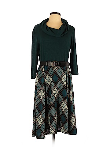 Signature by Robbie Bee Casual Dress (view 1)