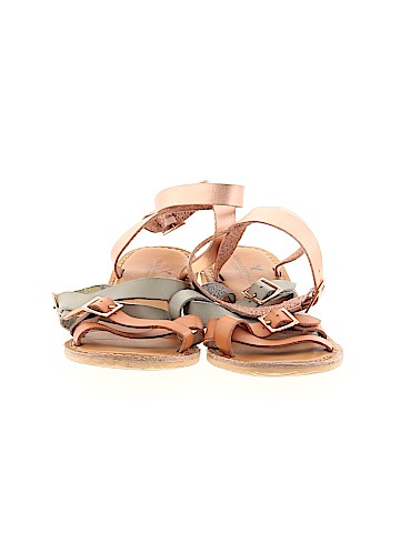 American Eagle Outfitters Sandals (view 2)