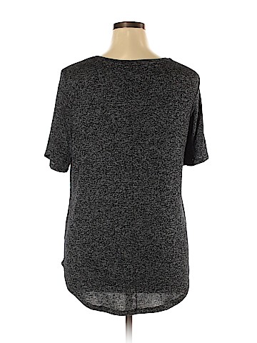 Old Navy Short Sleeve T-Shirt (view 2)