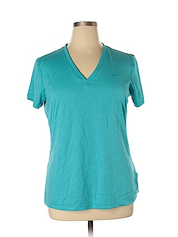 Nike Active T-Shirt (view 1)