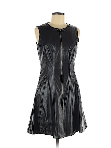 Cynthia Steffe Casual Dress (view 1)