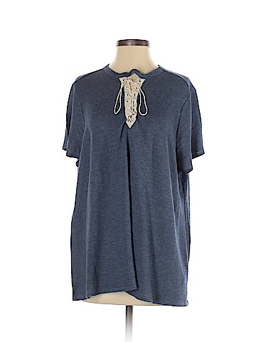 Janette Plus Short Sleeve Top (view 1)