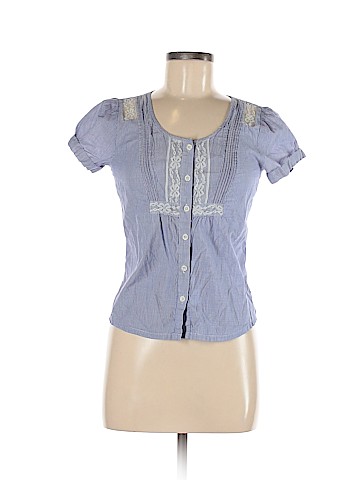 American Eagle Outfitters Short Sleeve Button-Down Shirt (view 1)