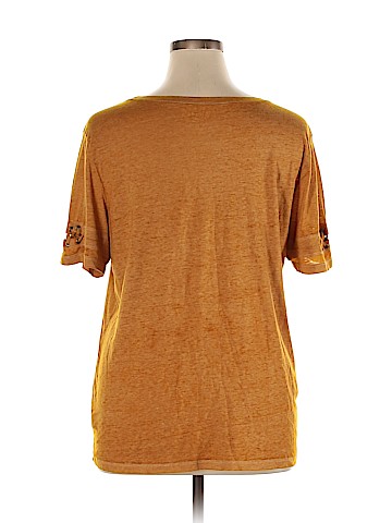 Mudd Short Sleeve Top (view 2)