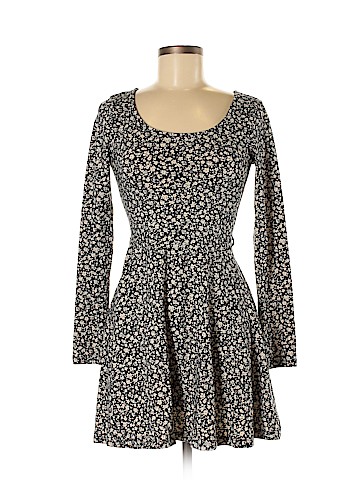 Forever 21 Casual Dress (view 1)