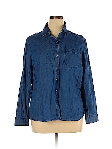 Old Navy Long Sleeve Button-Down Shirt (view 1)