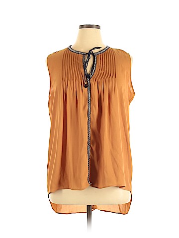 DR2 Sleeveless Blouse (view 1)