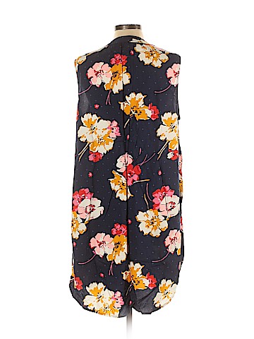 Old Navy Casual Dress (view 2)