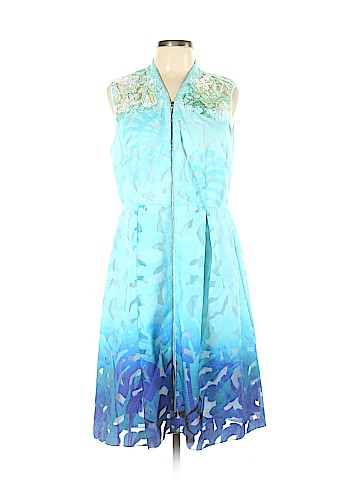 Elie Tahari Casual Dress (view 1)