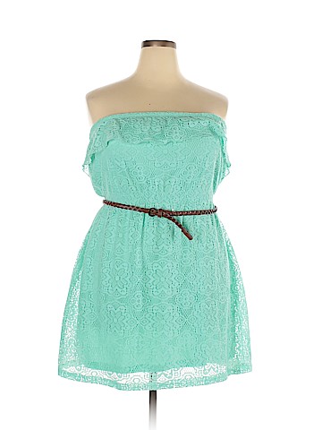 No Boundaries Casual Dress (view 1)