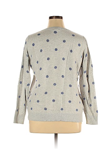 Old Navy Pullover Sweater (view 2)