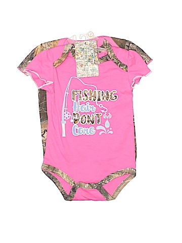 Realtree Short Sleeve Onesie (view 1)