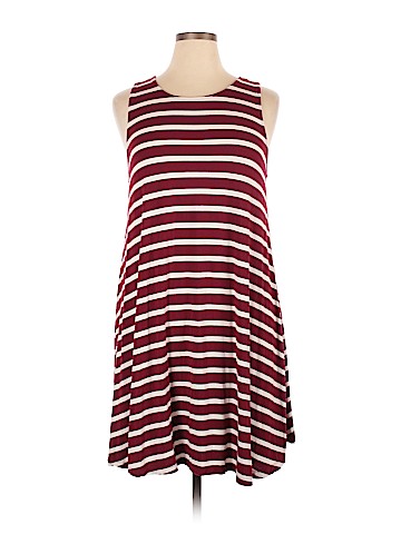 Old Navy Casual Dress (view 1)