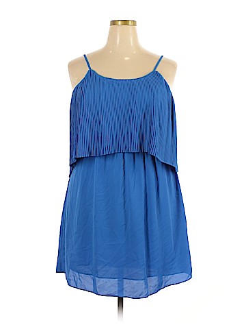 Mossimo Casual Dress (view 1)