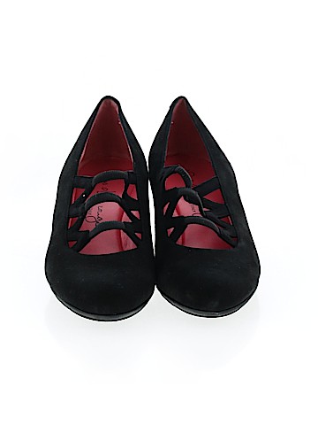 Pas De Rouge Heels (view 2)