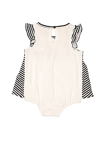 First Impressions Short Sleeve Outfit (view 2)