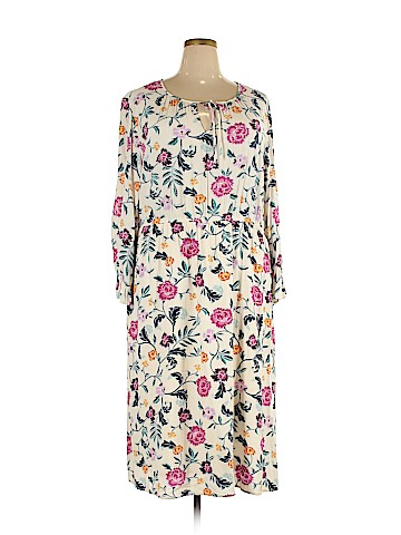 Old Navy Casual Dress (view 1)