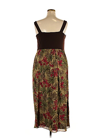 Signature by Robbie Bee Casual Dress (view 2)