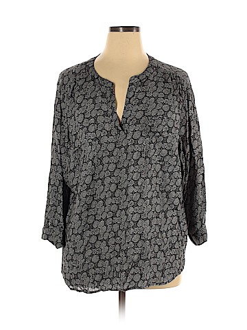 Lucy & Laurel 3/4 Sleeve Blouse (view 1)